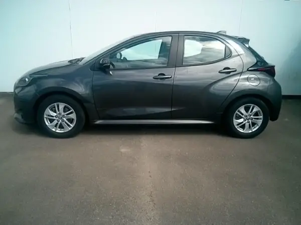 GR YARIS